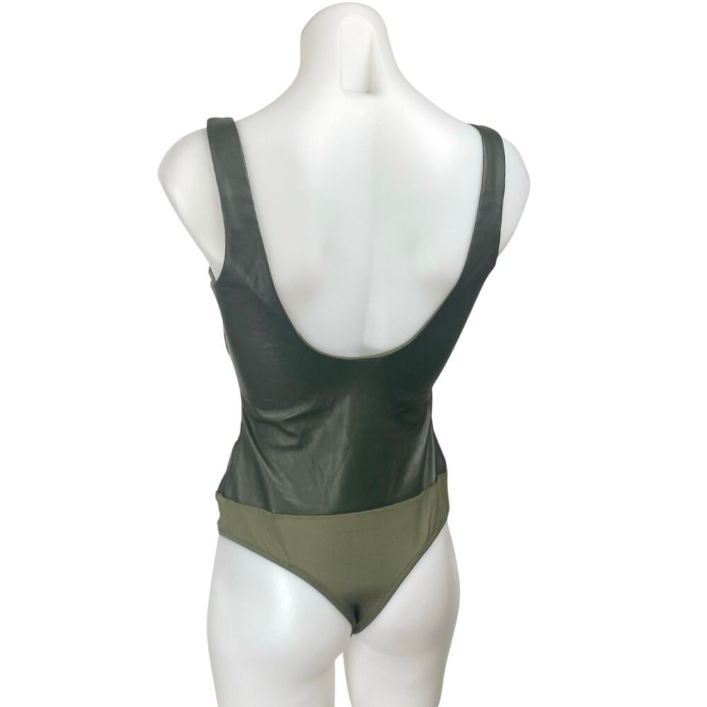 4SI3NNAI Green Sleeveless Faux Leather Vegan Open Back Tank Bodysuit Top Size XS - Picture 3 of 5